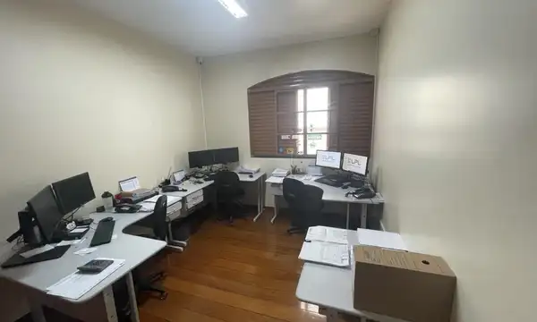 Espaço interno do escritório Castro e Luz